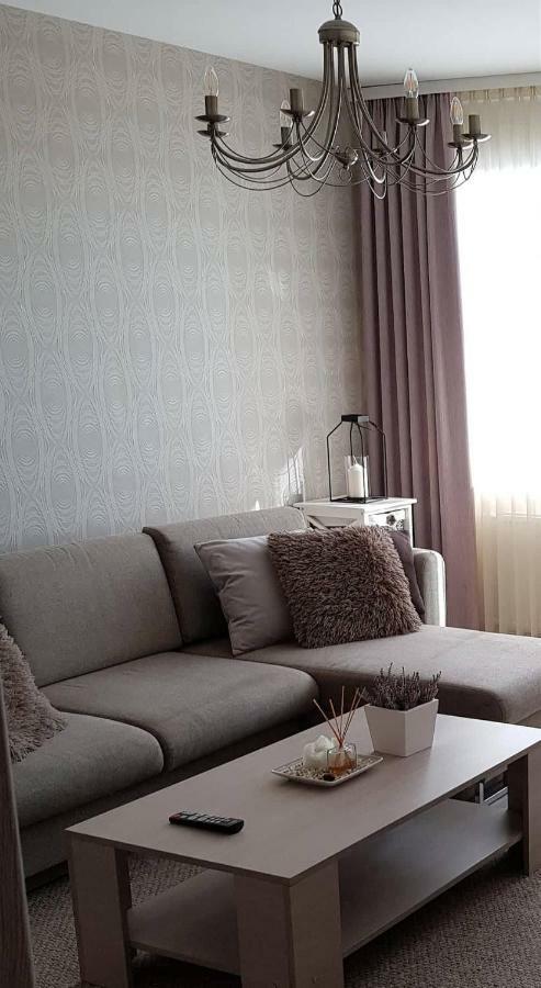 Apartamentai Centras Šiauliai Exteriör bild
